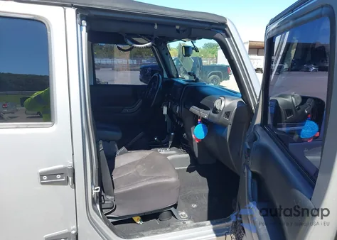 2014 Jeep Wrangler Unlimited Sport from USA, damaged, VIN 1C4BJWDG8EL199451